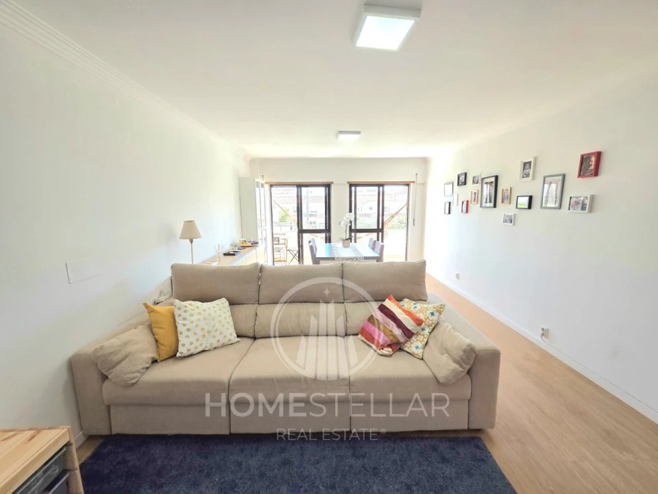 Apartamento T2 para Venda em Barreiro e Lavradio Foto 3