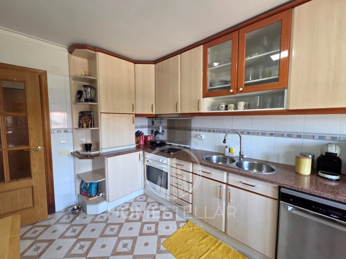 Apartamento T2 para Venda em Barreiro e Lavradio Foto 13