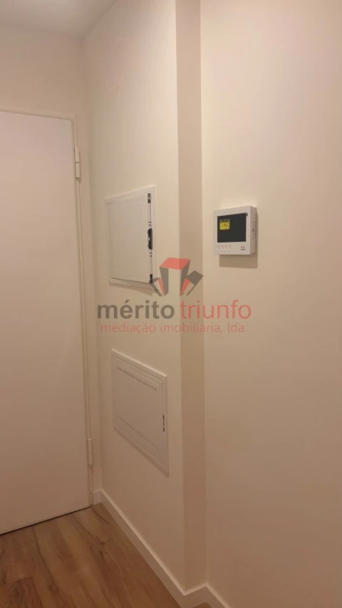 Apartamento T1 para Venda em Vila Nova de Famalicão e Calendário