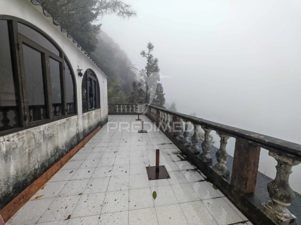 Moradia T4 para Venda em São Roque do Faial Foto 32