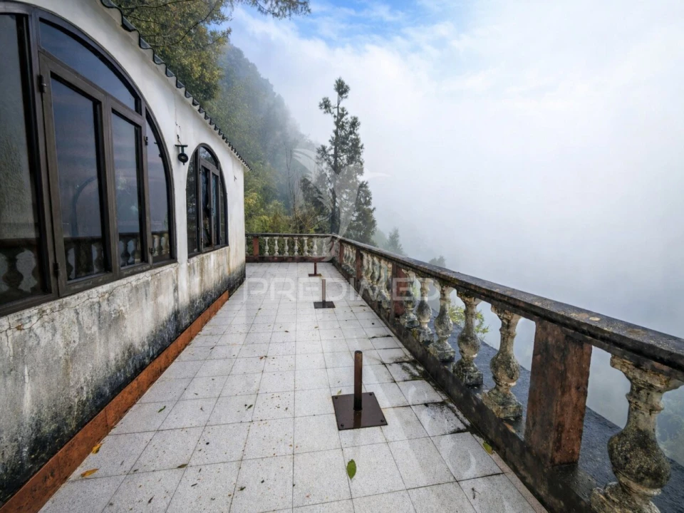 Moradia T4 para Venda em São Roque do Faial Foto 23