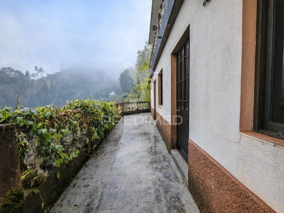 Moradia T4 para Venda em São Roque do Faial Foto 15