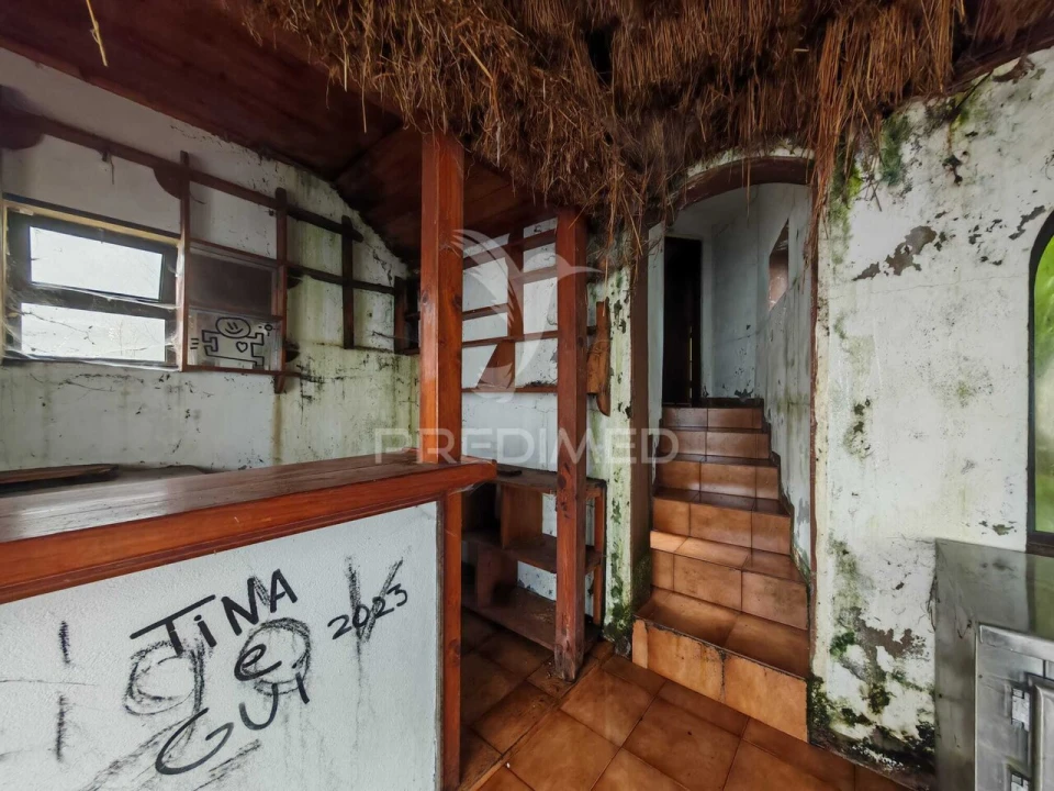 Moradia T4 para Venda em São Roque do Faial Foto 14