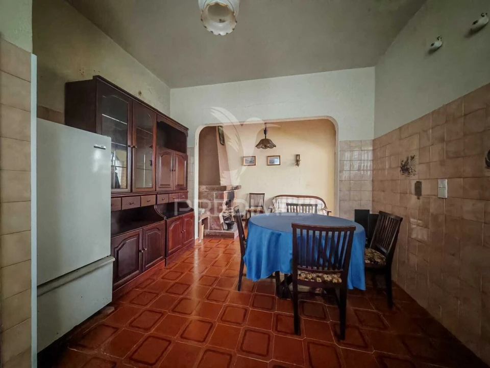 Moradia T4 para Venda em São Roque do Faial Foto 4