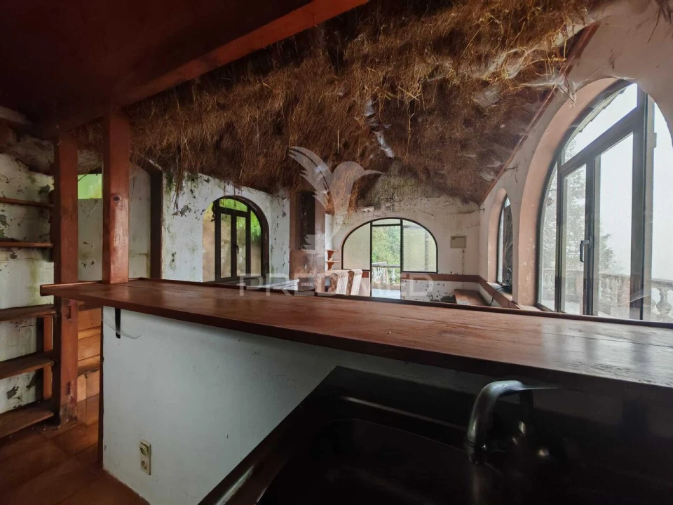 Moradia T4 para Venda em São Roque do Faial Foto 16