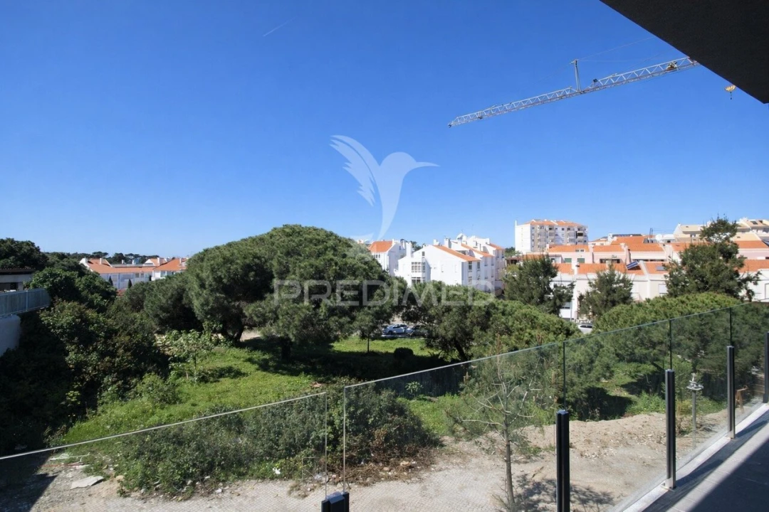 Apartamento T1 para Venda em Charneca de Caparica e Sobreda Foto 7