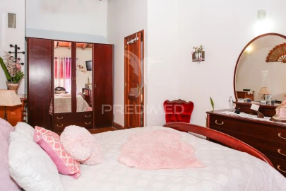 Moradia T2 para Venda em Ribafria e Pereiro de Palhacana