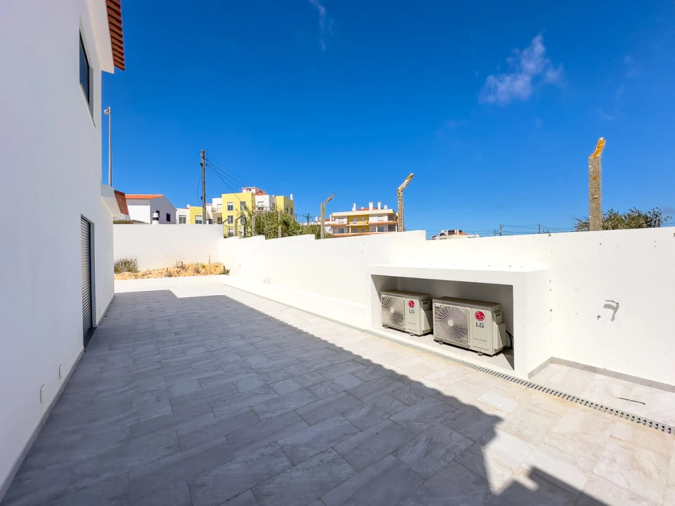 Moradia T4 para Venda em Ericeira Foto 19