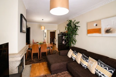 Apartamento T2 para Venda em Mafamude e Vilar do Paraíso