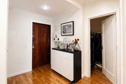 Apartamento T2 para Venda em Mafamude e Vilar do Paraíso