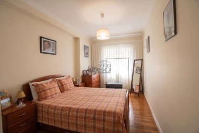 Apartamento T2 para Venda em Mafamude e Vilar do Paraíso