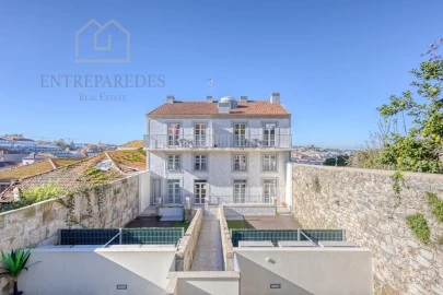 Moradia T2 para Venda em Santa Marinha e São Pedro da Afurada