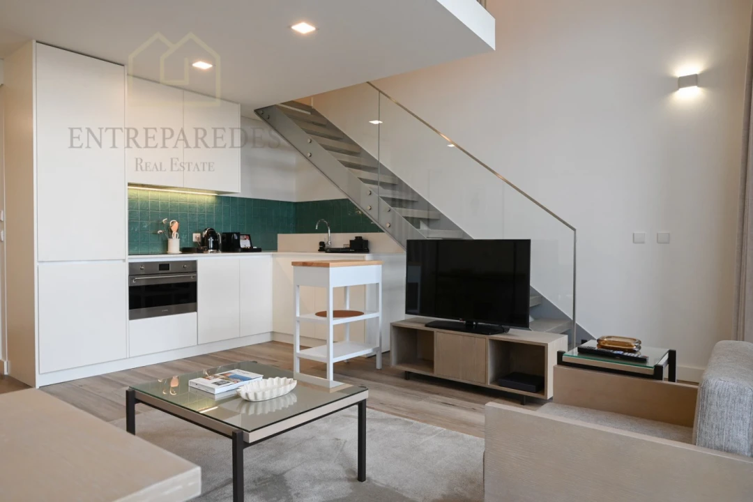 Apartamento T1 para Venda em Santa Marinha e São Pedro da Afurada Foto 1