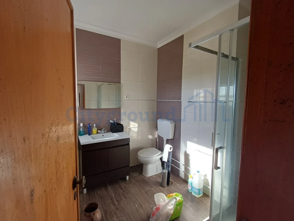 Moradia T4 para Venda em Leiria, Pousos, Barreira e Cortes Foto 9
