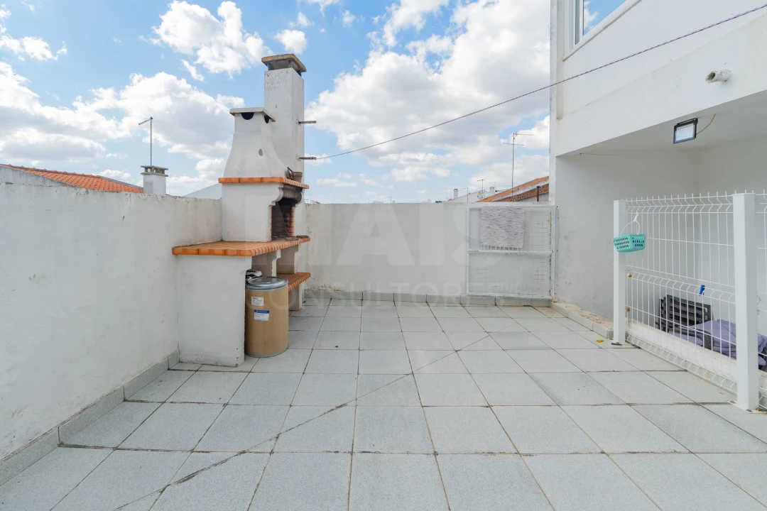 Apartamento T2 para Venda em Salvaterra de Magos e Foros de Salvaterra Foto 2