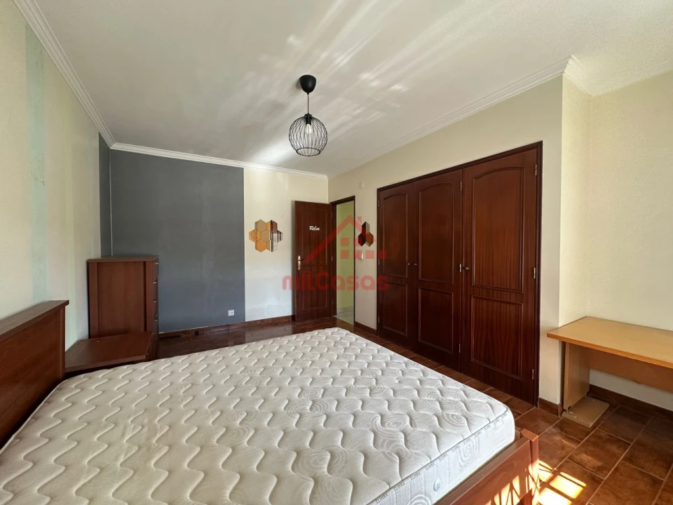 Apartamento T1 para Venda em Ericeira Foto 17