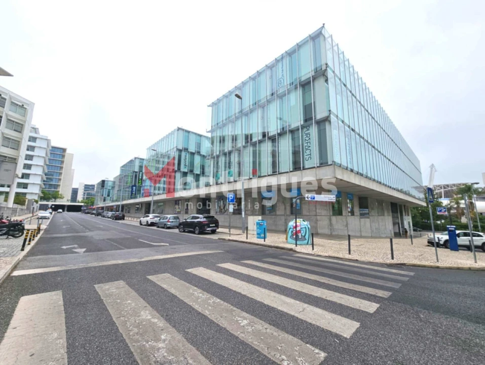Escritório para Arrendamento em Parque das Nações Foto 1