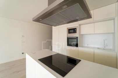 Apartamento T2 para Venda em Santa Marinha e São Pedro da Afurada