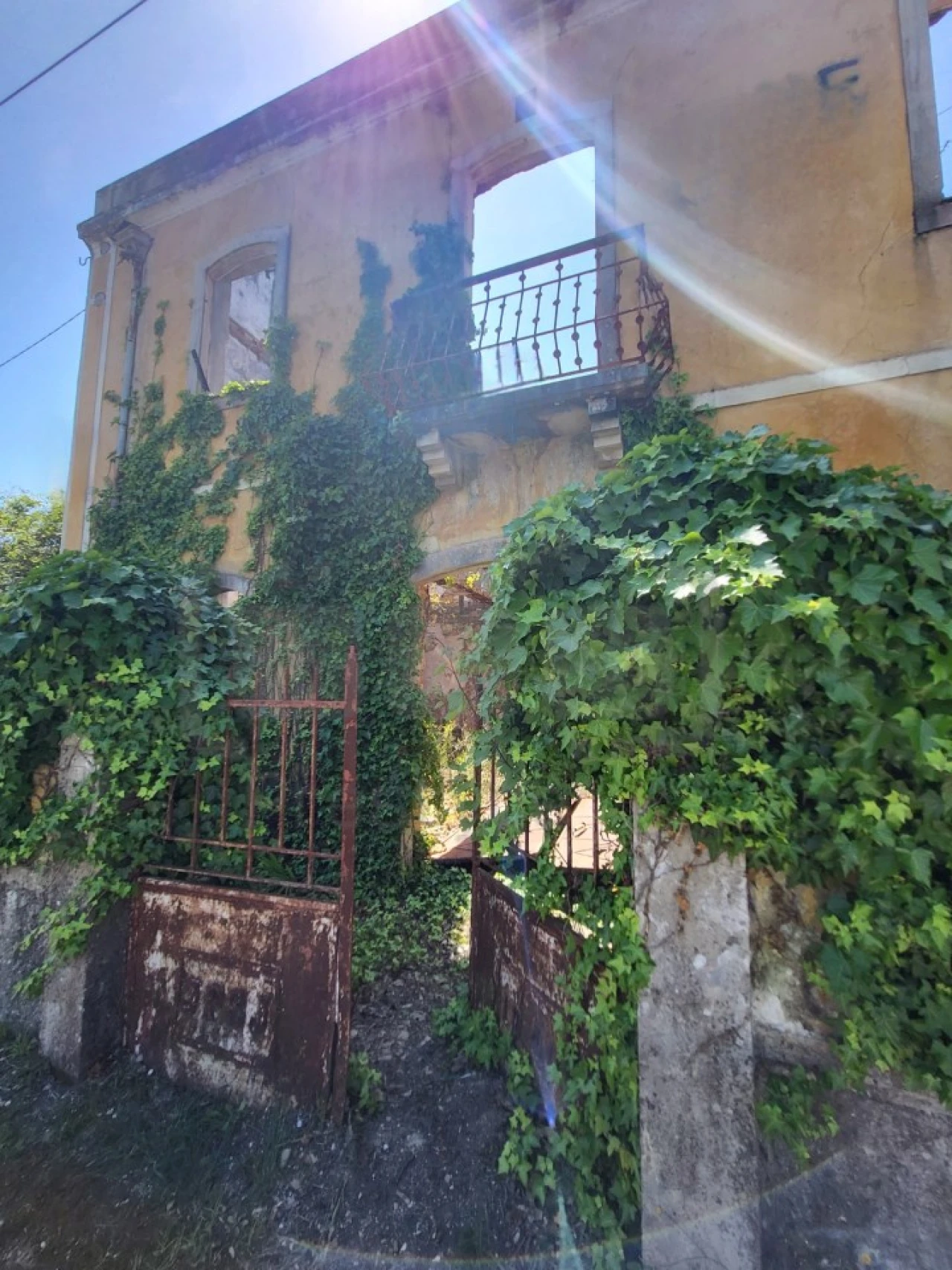 Moradia para Venda em Carregueiros Foto 9