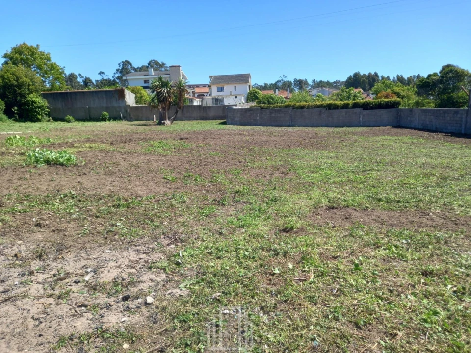 Moradia T7 para Venda em Silvalde Foto 28