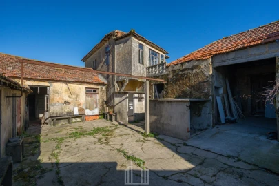 Moradia T7 para Venda em Silvalde