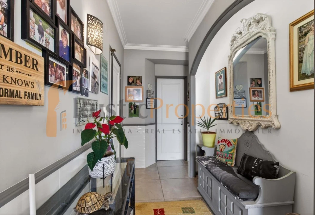 Apartamento T3 para Venda em Quarteira Foto 5