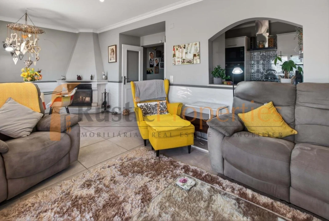 Apartamento T3 para Venda em Quarteira Foto 10