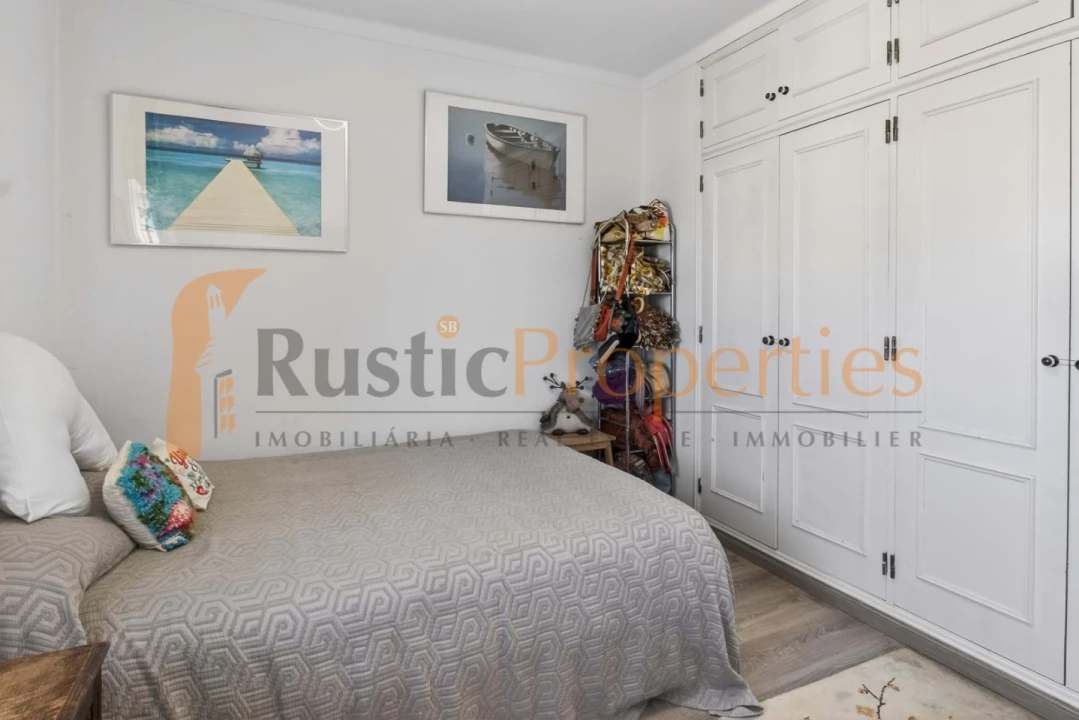 Apartamento T3 para Venda em Quarteira Foto 20