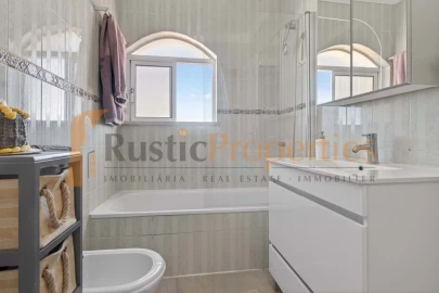 Apartamento T3 para Venda em Quarteira