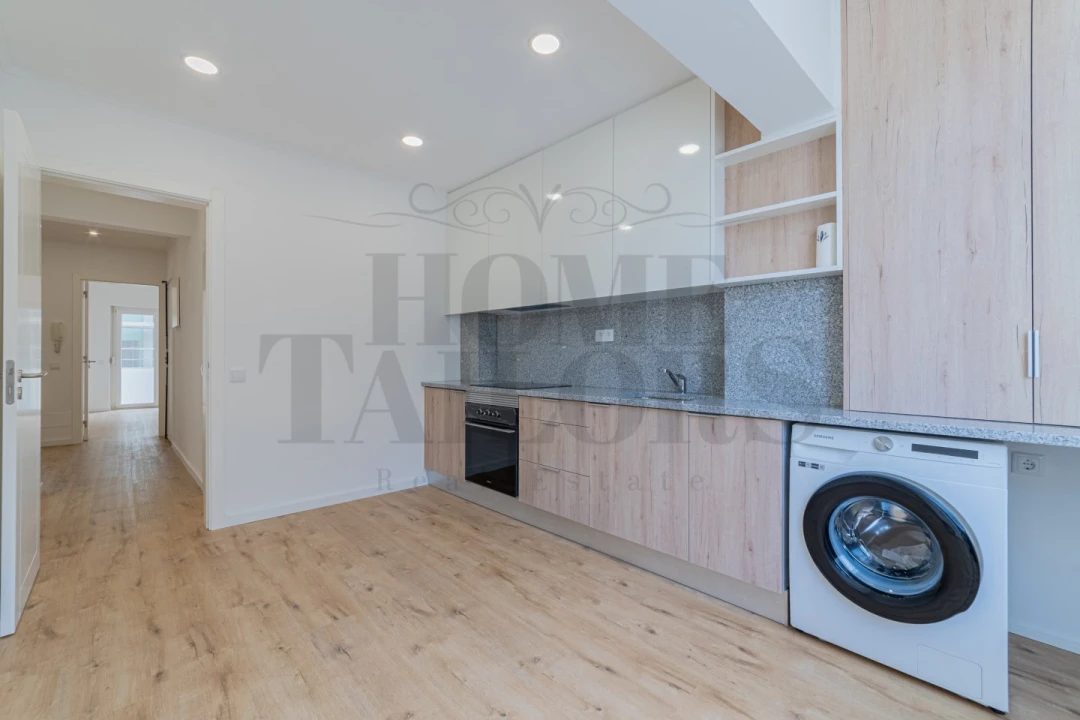 Apartamento T2 para Venda em Almada, Cova da Piedade, Pragal e Cacilhas Foto 6