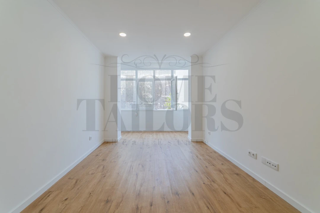 Apartamento T2 para Venda em Almada, Cova da Piedade, Pragal e Cacilhas Foto 9