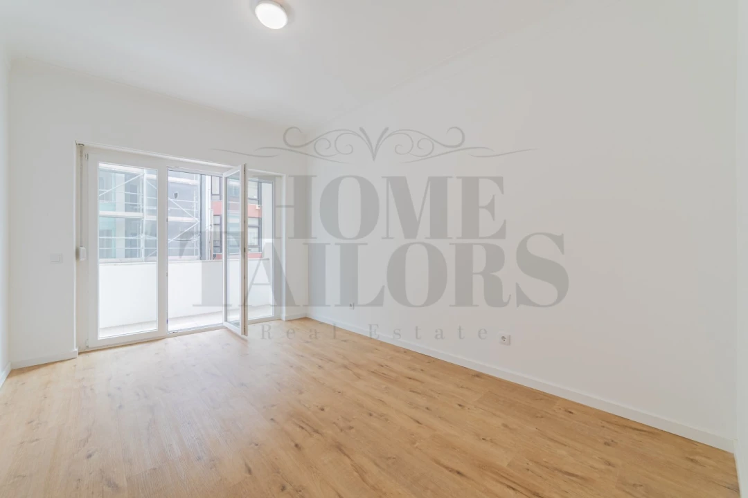 Apartamento T2 para Venda em Almada, Cova da Piedade, Pragal e Cacilhas Foto 17