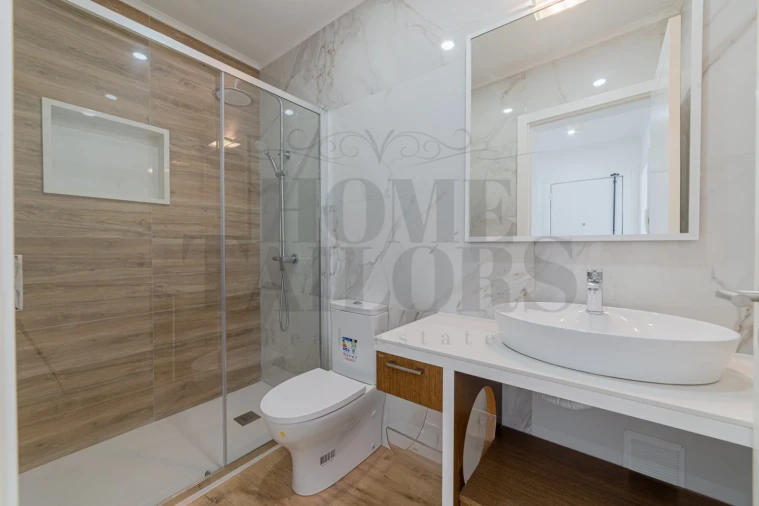 Apartamento T2 para Venda em Almada, Cova da Piedade, Pragal e Cacilhas Foto 5