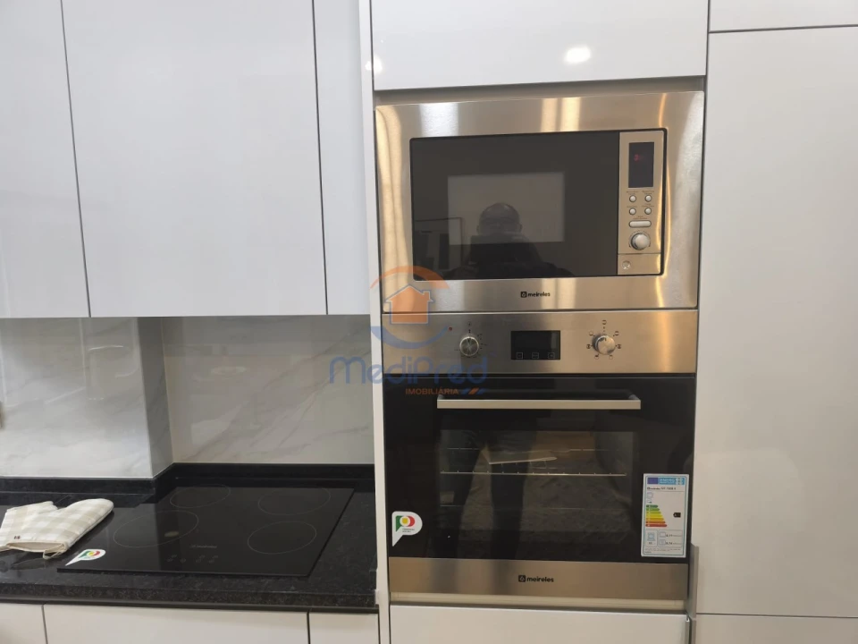 Apartamento T2 para Venda em Benfica Foto 4