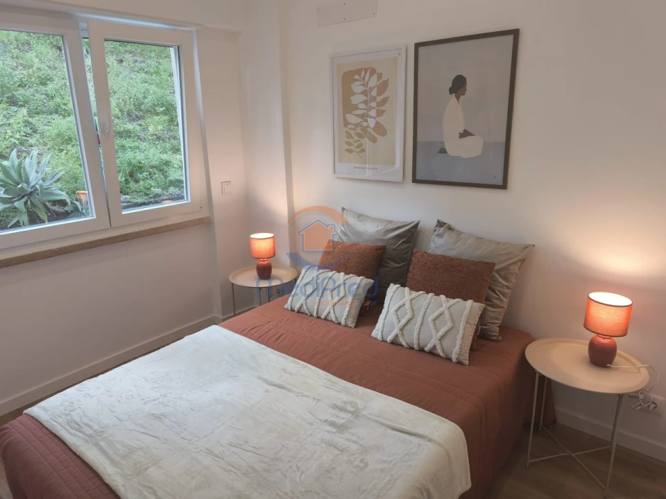 Apartamento T2 para Venda em Benfica Foto 11