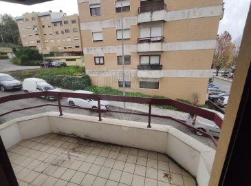 Apartamento T3 para Venda em O. Azeméis, Riba-Ul, Ul, Macinhata Seixa, Madail