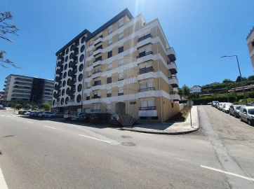 Apartamento T3 para Venda em O. Azeméis, Riba-Ul, Ul, Macinhata Seixa, Madail