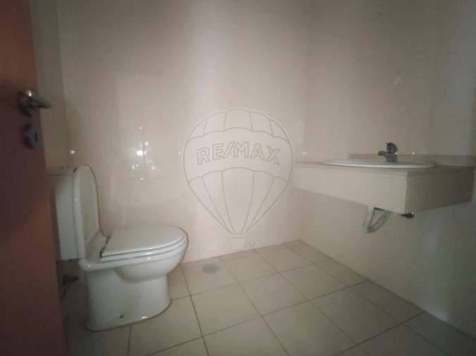 Apartamento T3 para Venda em O. Azeméis, Riba-Ul, Ul, Macinhata Seixa, Madail Foto 5