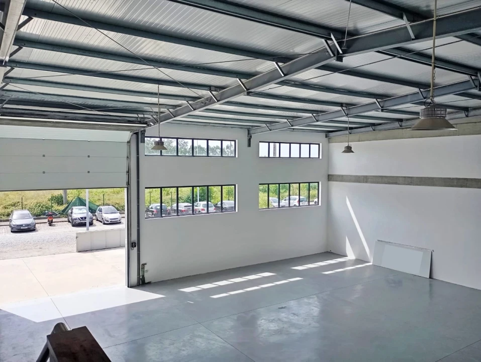 Armazém para Arrendamento em Modivas Foto 5