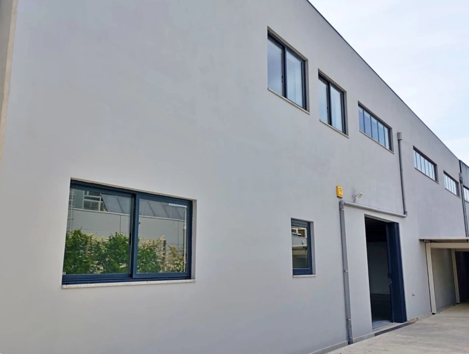 Armazém para Arrendamento em Modivas Foto 13