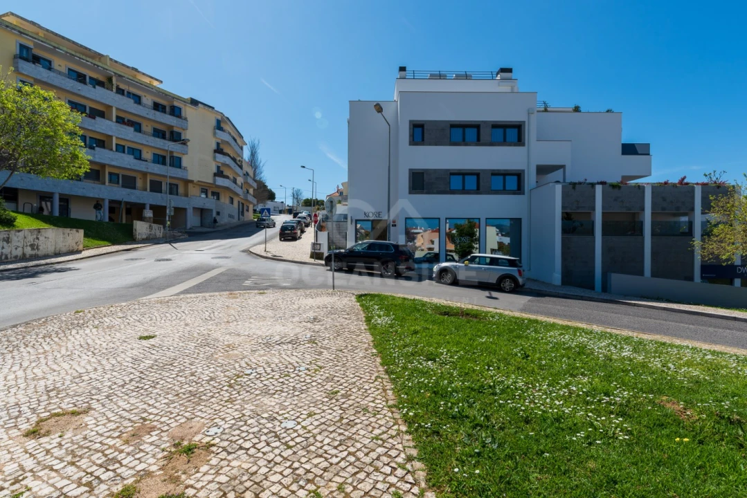 Apartamento T3 para Arrendamento em Alcabideche Foto 38