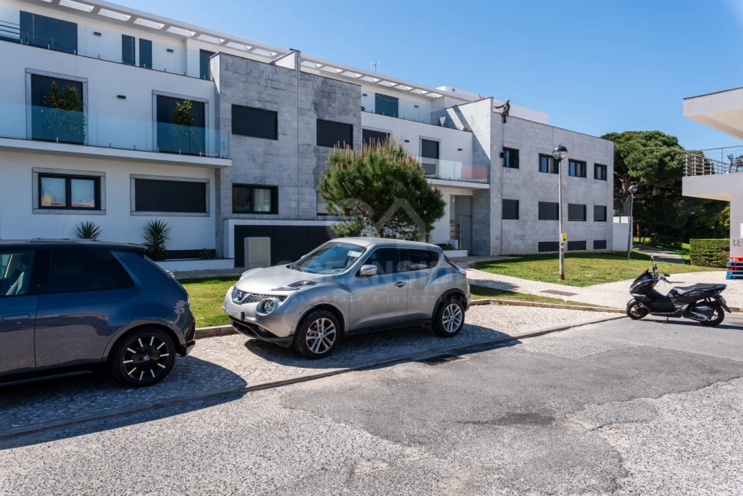 Apartamento T3 para Arrendamento em Alcabideche Foto 40