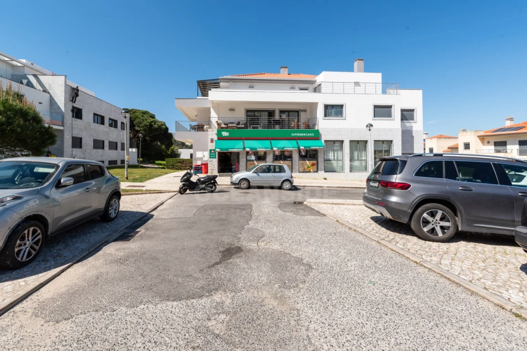 Apartamento T3 para Arrendamento em Alcabideche Foto 44