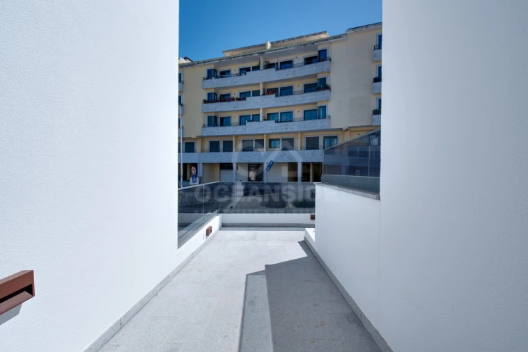 Apartamento T3 para Arrendamento em Alcabideche Foto 34
