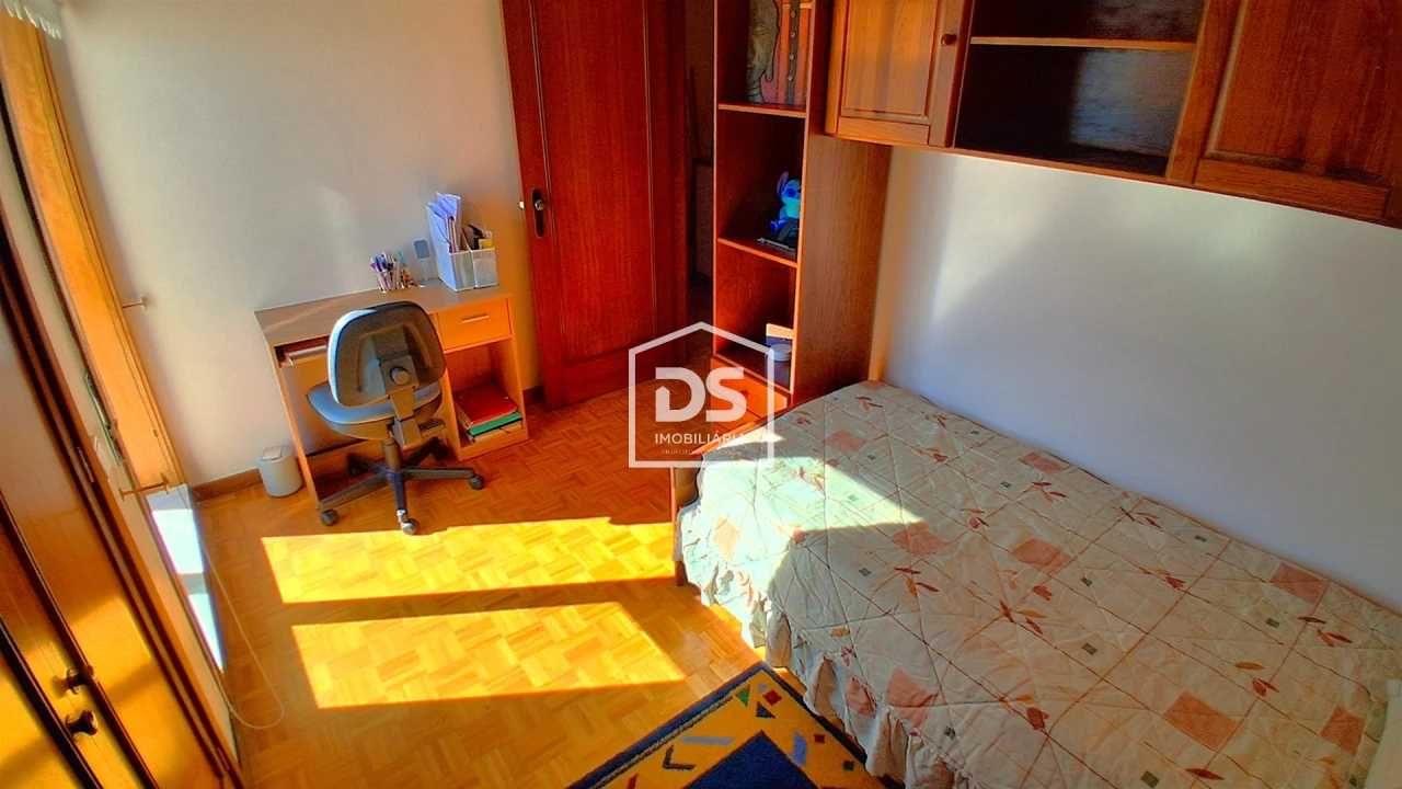 Apartamento T4 para Venda em Vila Verde e Santão Foto 35