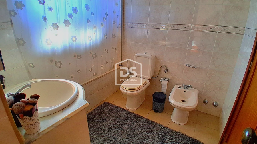 Apartamento T4 para Venda em Vila Verde e Santão Foto 10