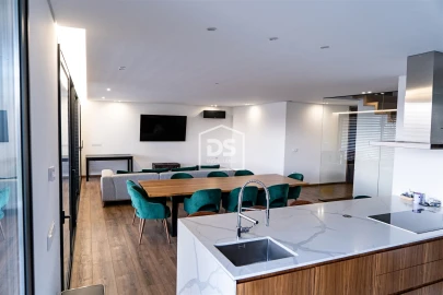 Moradia T3 para Venda em Frazão Arreigada