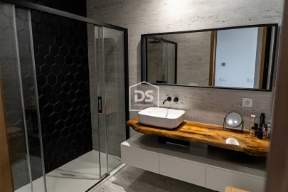 Moradia T3 para Venda em Frazão Arreigada