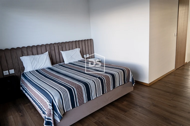 Moradia T3 para Venda em Frazão Arreigada Foto 14