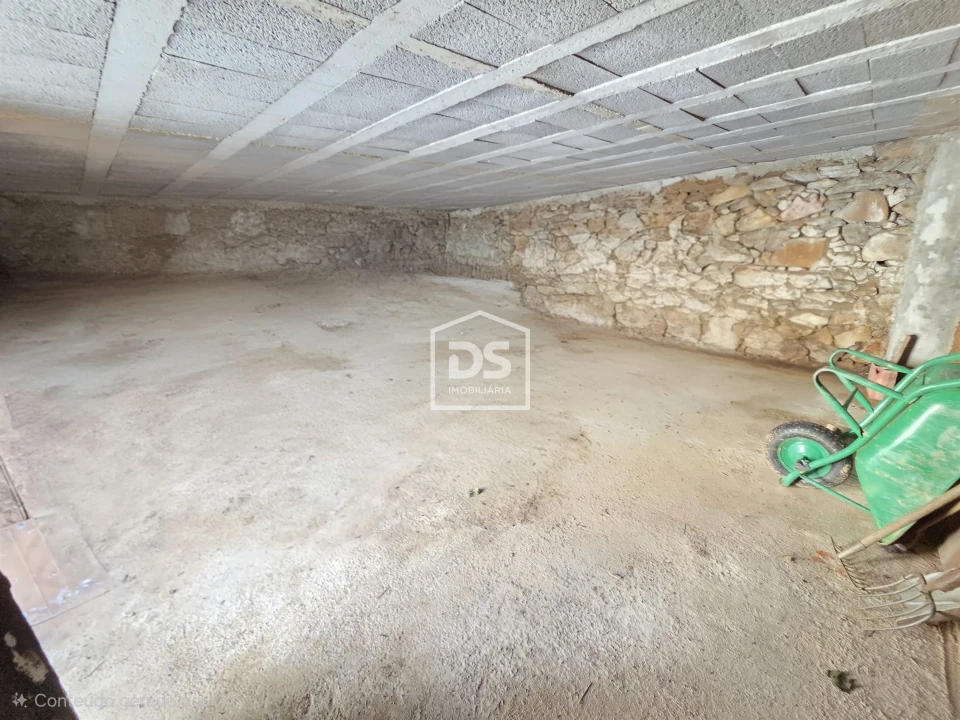 Moradia T0 para Venda em Armamar Foto 4